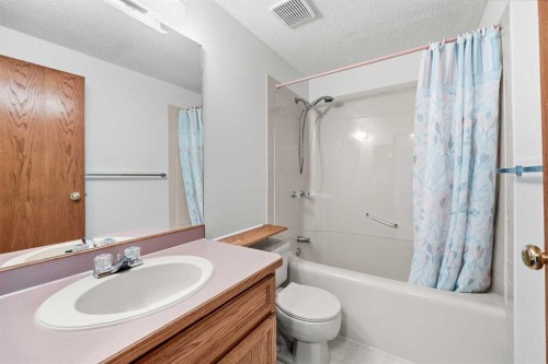 12 Arbour Cliff Close Nw, Calgary, AB - Indoor Photo Showing Bathroom