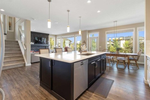 33 Silverado Crest Bay Sw, Calgary, AB - Indoor Photo Showing Kitchen With Upgraded Kitchen