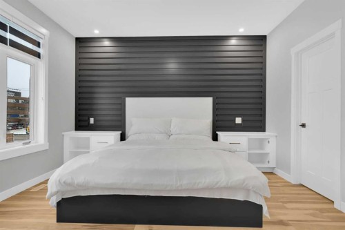 216 99 Avenue Se, Calgary, AB - Indoor Photo Showing Bedroom