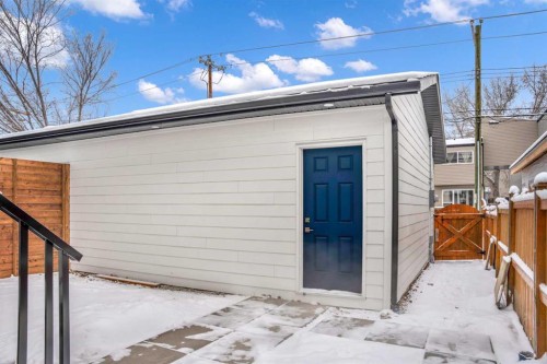 216 99 Avenue Se, Calgary, AB - Outdoor With Exterior