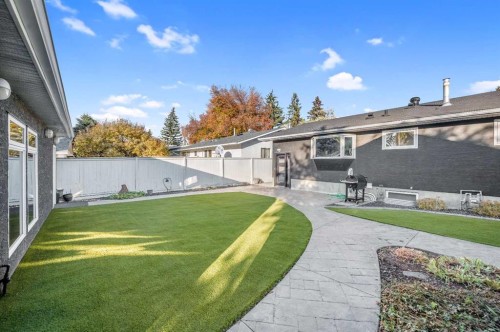 10012 Willowview Road Se, Calgary, AB - Outdoor