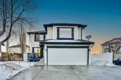 58 lakeview Bay  Chestermere, AB T1X 1G9