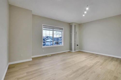 58 Lakeview Bay, Chestermere, AB - Indoor Photo Showing Other Room