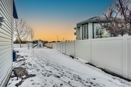 58 Lakeview Bay, Chestermere, AB - Outdoor