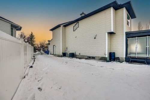 58 Lakeview Bay, Chestermere, AB - Outdoor With Exterior