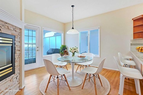 108 Hamptons Heights Nw, Calgary, AB - Indoor Photo Showing Dining Room