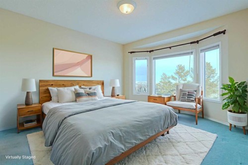 108 Hamptons Heights Nw, Calgary, AB - Indoor Photo Showing Bedroom