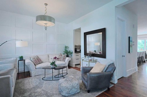 1707 Broadview Road Nw, Calgary, AB - Indoor