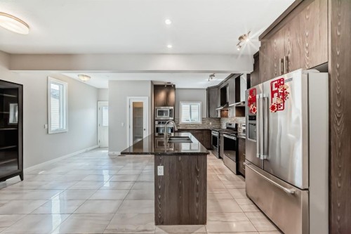 46 Panora Street Nw, Calgary, AB - Indoor Photo Showing Kitchen With Upgraded Kitchen