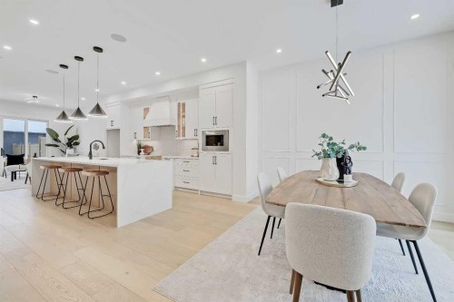 422 14 Avenue Ne, Calgary, AB - Indoor Photo Showing Dining Room