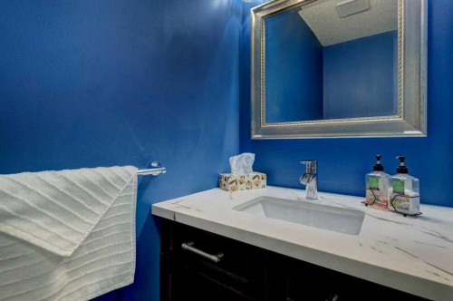 18380 Chaparral Street Se, Calgary, AB - Indoor Photo Showing Bathroom
