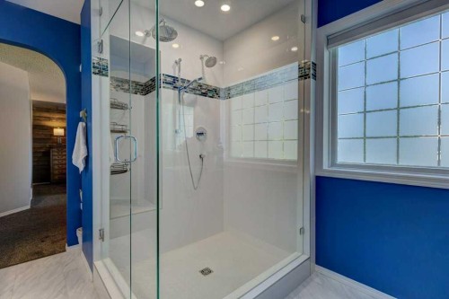 18380 Chaparral Street Se, Calgary, AB - Indoor Photo Showing Bathroom