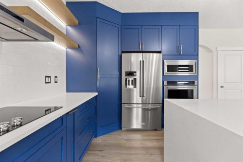 165 Canals Circle Sw, Airdrie, AB - Indoor Photo Showing Kitchen