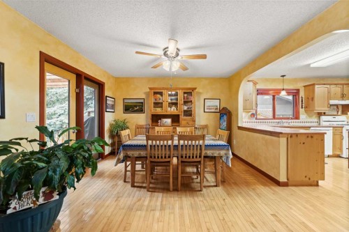 25 Westheights Drive, Didsbury, AB - Indoor