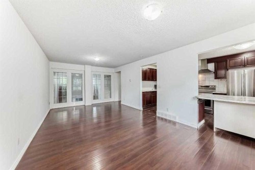5-5400 Dalhousie Drive Nw, Calgary, AB - Indoor Photo Showing Kitchen