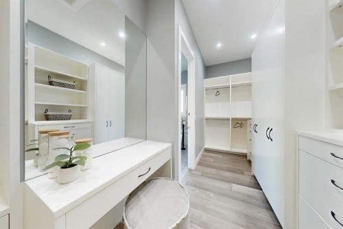 26 Patina Hill Sw, Calgary, AB - Indoor