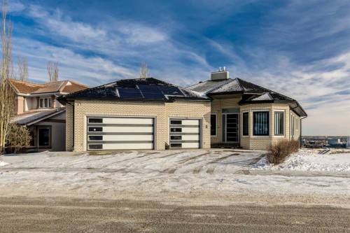 26 Patina Hill Sw, Calgary, AB - Outdoor With Facade