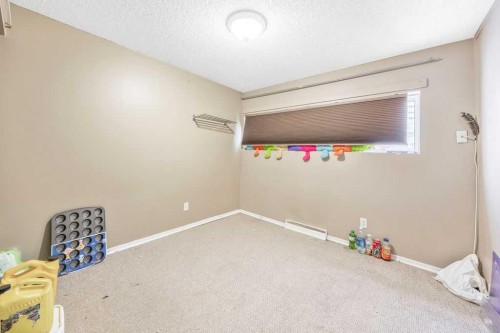 706 68 Avenue Sw, Calgary, AB - Indoor