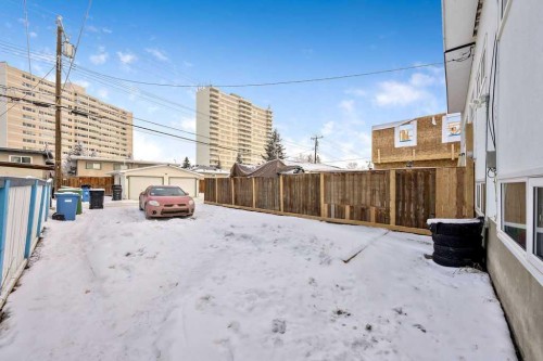 706 68 Avenue Sw, Calgary, AB - Outdoor
