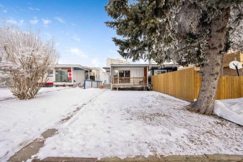706 68 Avenue Sw, Calgary, AB - Outdoor