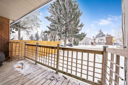 706 68 Avenue Sw, Calgary, AB - Outdoor