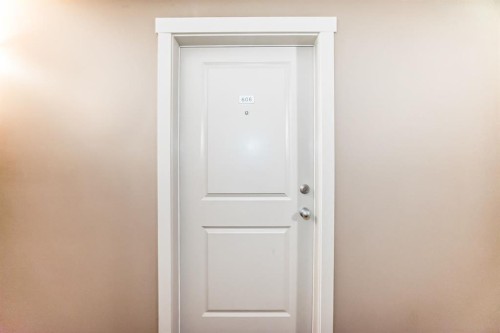 606-20 Kincora Glen Park Nw, Calgary, AB - Indoor Photo Showing Other Room
