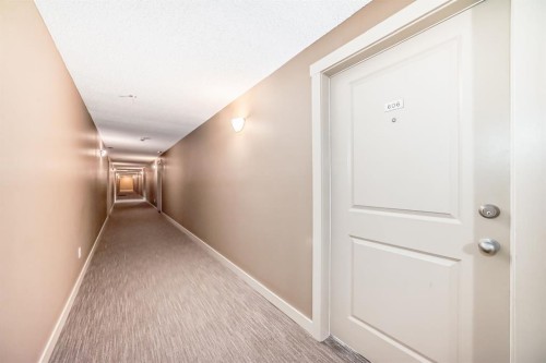 606-20 Kincora Glen Park Nw, Calgary, AB - Indoor Photo Showing Other Room