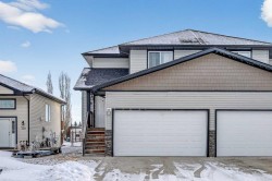 728 Carriage Lane Drive  Carstairs, AB T0M 0N0