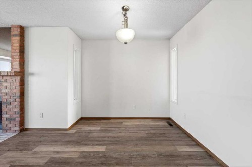 184 Falmere Way Ne, Calgary, AB 