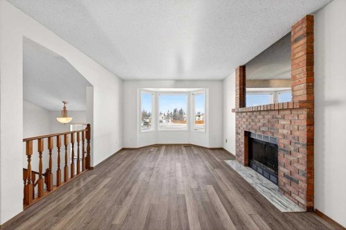 184 Falmere Way Ne, Calgary, AB 