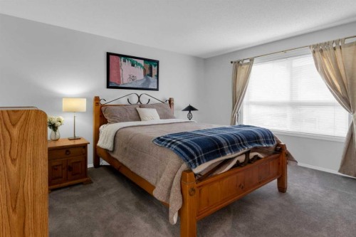 227 Harvest Gold Place Ne, Calgary, AB - Indoor Photo Showing Bedroom