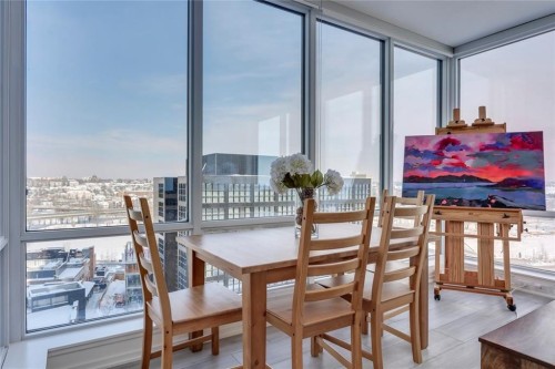 1107-615 6 Avenue Se, Calgary, AB - Indoor Photo Showing Dining Room
