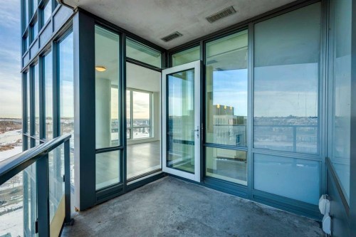 1107-615 6 Avenue Se, Calgary, AB - Outdoor With Balcony With Exterior