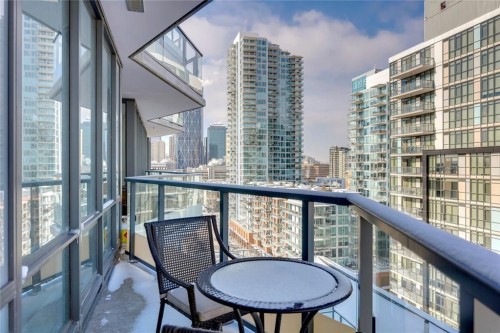 1107-615 6 Avenue Se, Calgary, AB - Outdoor With Balcony With Exterior