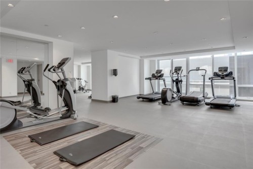 1107-615 6 Avenue Se, Calgary, AB - Indoor Photo Showing Gym Room
