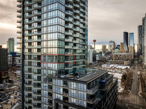 1107-615 6 Avenue Se, Calgary, AB - Outdoor With Balcony With Facade