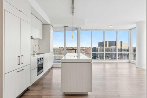 1107-615 6 Avenue Se, Calgary, AB - Indoor Photo Showing Kitchen With Upgraded Kitchen