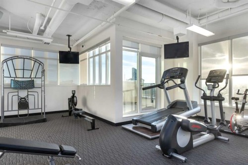 2208-930 6 Avenue Sw, Calgary, AB - Indoor Photo Showing Gym Room