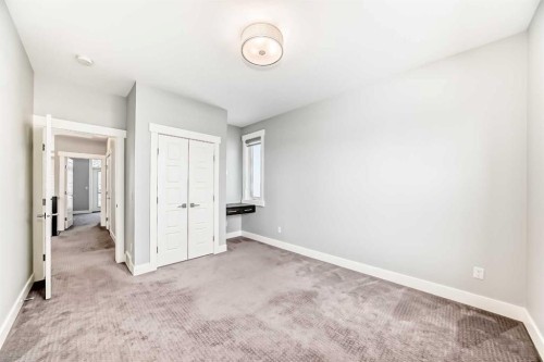 230 37 Street Nw, Calgary, AB - Indoor Photo Showing Other Room