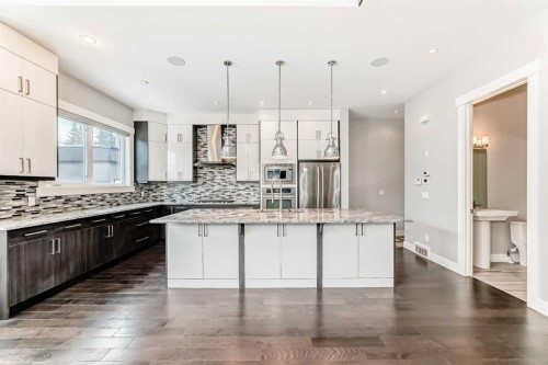 230 37 Street Nw, Calgary, AB - Indoor Photo Showing Kitchen With Upgraded Kitchen