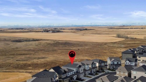 2054 Windbury Crescent SW Airdrie, AB T4B 5L1