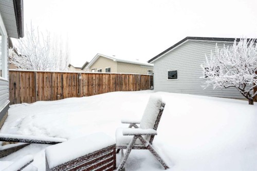2348 Reunion Rise Nw, Airdrie, AB - Outdoor