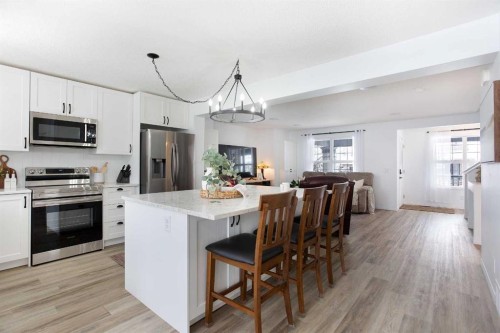 2348 Reunion Rise Nw, Airdrie, AB - Indoor Photo Showing Kitchen With Upgraded Kitchen