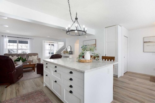 2348 Reunion Rise Nw, Airdrie, AB - Indoor