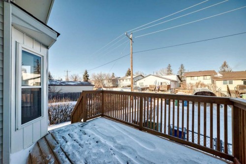 173 Castlebrook Way Ne, Calgary, AB - Outdoor With Exterior