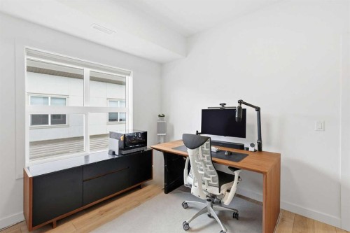 162 Spring Creek Common Sw, Calgary, AB - Indoor Photo Showing Office