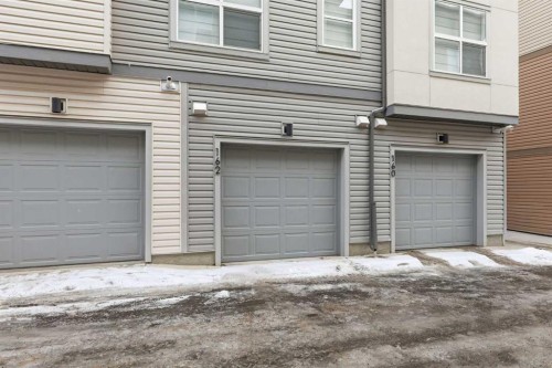 162 Spring Creek Common Sw, Calgary, AB - Outdoor With Exterior