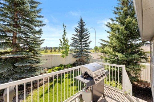 164 Stonegate Close Nw, Airdrie, AB - Outdoor