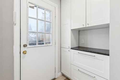 42 Cedarwood Hill Sw, Calgary, AB - Indoor Photo Showing Other Room