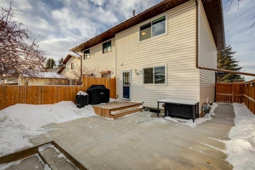 42 Cedarwood Hill Sw, Calgary, AB - Outdoor With Deck Patio Veranda With Exterior